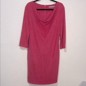 209wst38 Rich Pink Faux Suede Size 10 PTP 19”-22” EUC